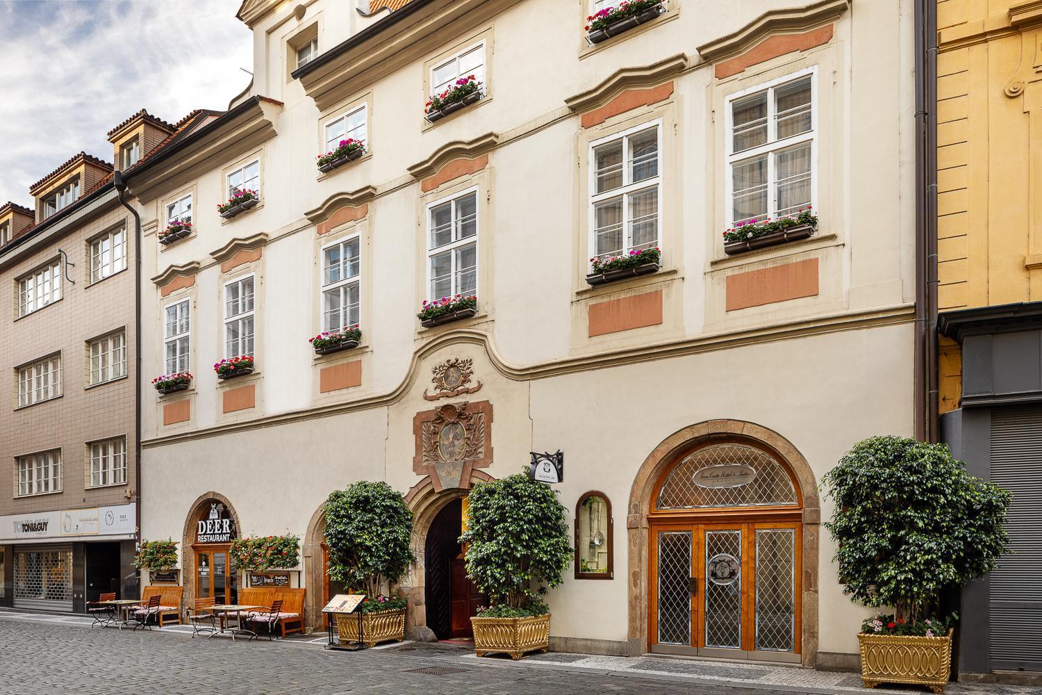 Hotel Iron Gate & By Bhg Prag